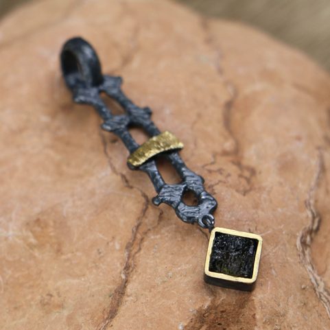 ILZA - PENDENTIF - MOLDAVITE, ARGENT