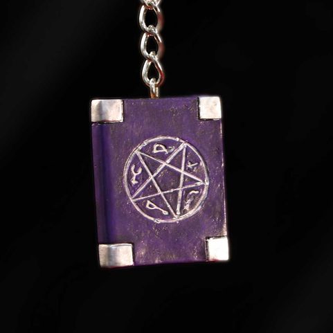 SPELLBOOK, KEYRING, 4,5 CM