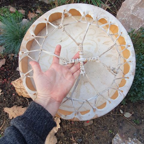SHAMAN FRAME DRUM - VEGVISIR, GOLD