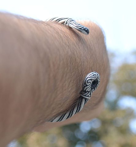 GALLIA, KELTISCHES ARMBAND, ZINN