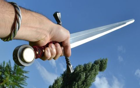 ROYAL SWORD WITH THE LION, COMBAT SWORD