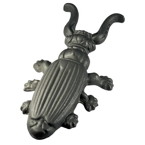 BEETLE HORN, CAST IRON SHOEHORN