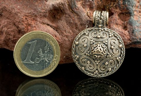 WIKINGER-ANHÄNGER, STORA RYK, FÄRGELANDA, SCHWEDEN, BRONZE