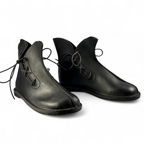 GOTHIC SHOES, MIDDLE AGES, BLACK