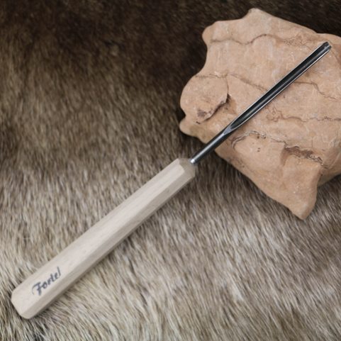 WOOD CHISEL, HAND FORGED VII