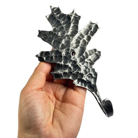 OAK LEAF KEY RACK / CLOTHES RACK