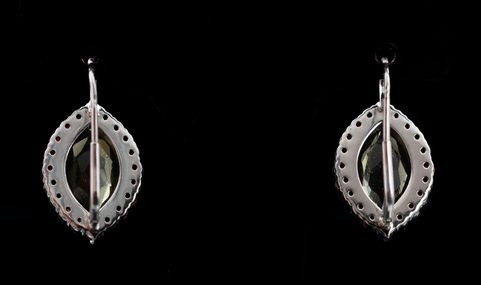 ACAIA, SILVER EARRINGS, MOLDAVITE, GARNET