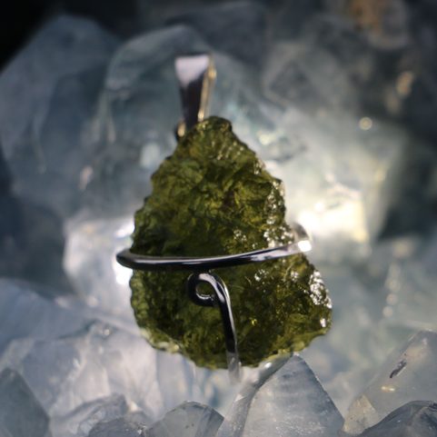 ASTRA, MOLDAVITE, SILVER PENDANT AG 925
