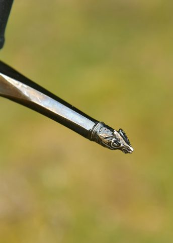 ÉPÉE À UNE MAIN ET DEMIE AVEC FOURREAU EN CUIR