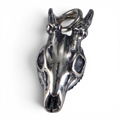 CRÂNE DE CHEVREUIL, PENDENTIF EN ARGENT AG 925