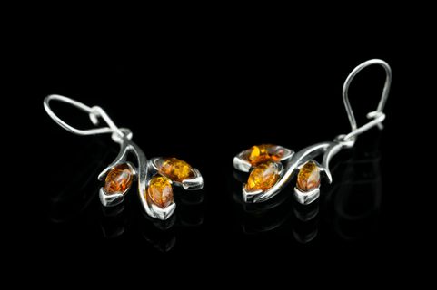 RENIA, BOUCLES D'OREILLES EN AMBRE, ARGENT