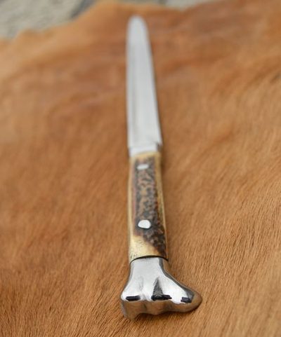 LONG MEDIEVAL KNIFE WITH ANTLER