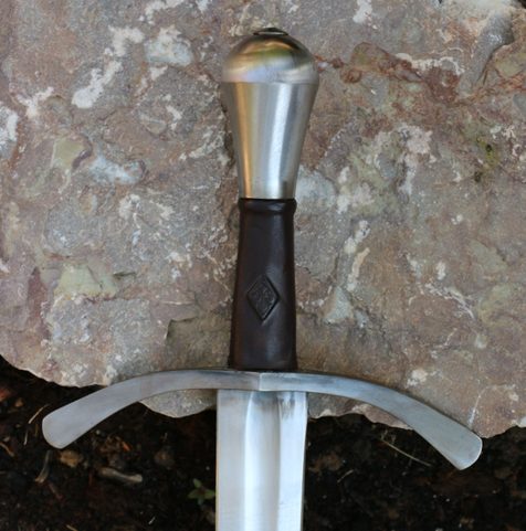 HAROLD SINGLE HANDED MEDIEVAL SWORD