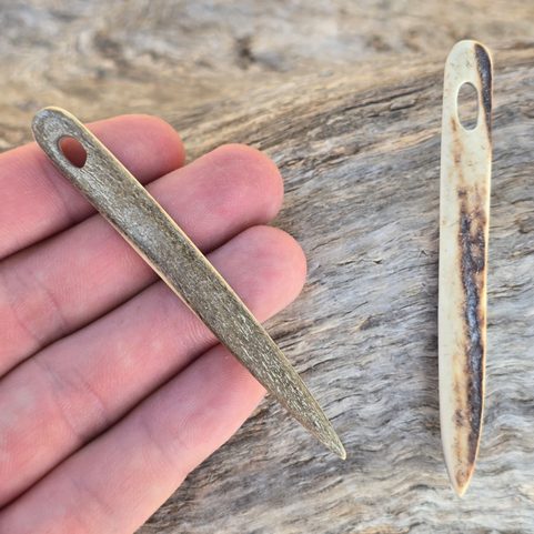 NEEDLE FOR NAALBINDING, ANTLER
