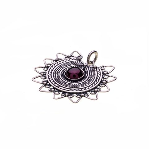 LADA, GRANDE MORAVIE PENDENTIF ARGENT 925