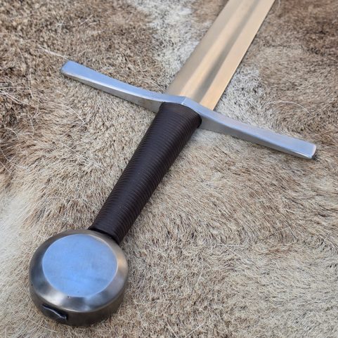 ONE-HANDED MEDIEVAL SWORD HANKIN, FULL TANG