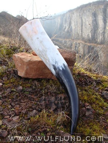 VIKING DRINKING HORN - 1 L