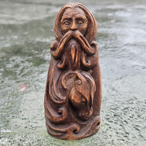 MANANNÁN MAC LIR, CARVED STATUE
