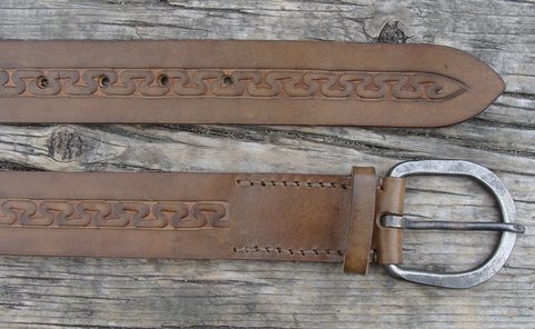 DECORATED LEATHER BELT WITH FORGED BUCKLE