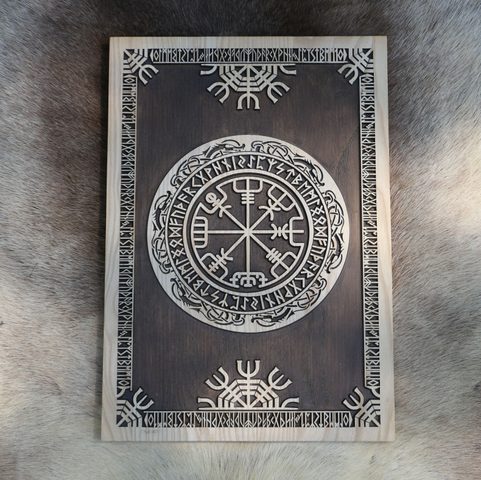 VEGVÍSIR WALL DECORATION PLAQUETTE 32 X 45 CM