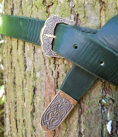 GOTLAND, VIKING LEATHER BAG WITH A BELT