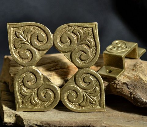 EARLY MEDIEVAL BELT BAG FITTINGS, SLAVIC OR VIKING