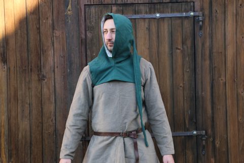 SET OF MEDIEVAL CLOTHING - MAN 2ND HALF OF THE 14TH CENTURY