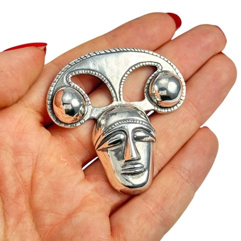 CELTIC HEAD PENDANT, LA TENE ART STYLE, STERLING SILVER