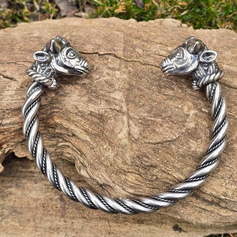 KELTISCHES STIERARMBAND, TRICHTINGEN, MASSIV SILBER 925