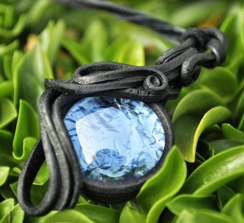 BLUE GLASS PENDANT