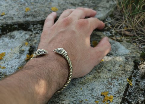 GRIFFIN, BRASS BRACELET