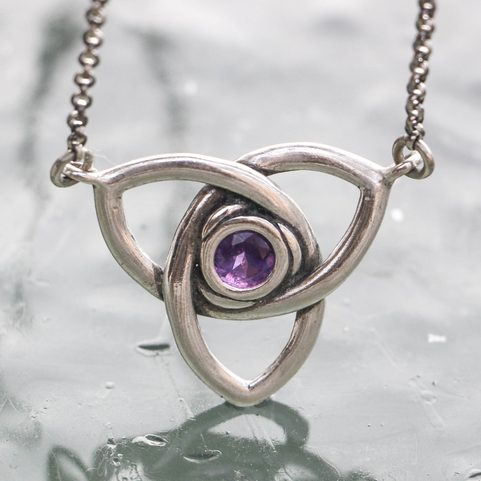 TRIQUETRA, HALSKETTE, AMETHYST, SILBER 925