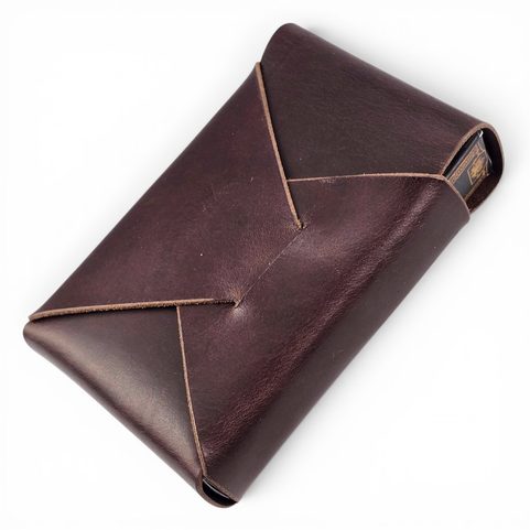 LEATHER CASE FOR PLAYING CARDS, CZECH LION
