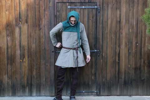 SET OF MEDIEVAL CLOTHING - MAN 2ND HALF OF THE 14TH CENTURY