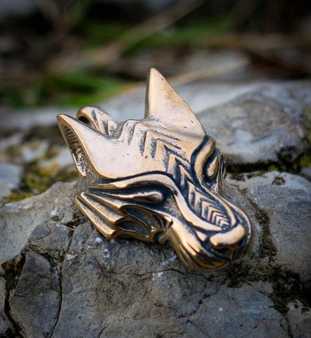WARG, NORSE WOLF, VIKING PENDANT, BRONZE