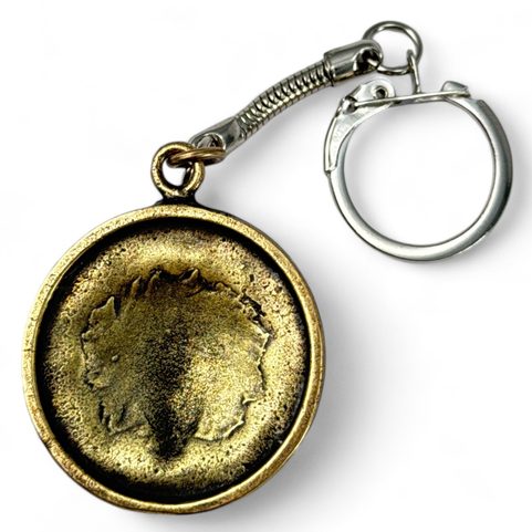 AMULETTE LOUP SLAVE, PORTE-CLÉS ZINC VIEUX LAITON