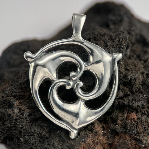 TRISKELION, SOUTHERN GALIA, PENDANT, SILVER 925