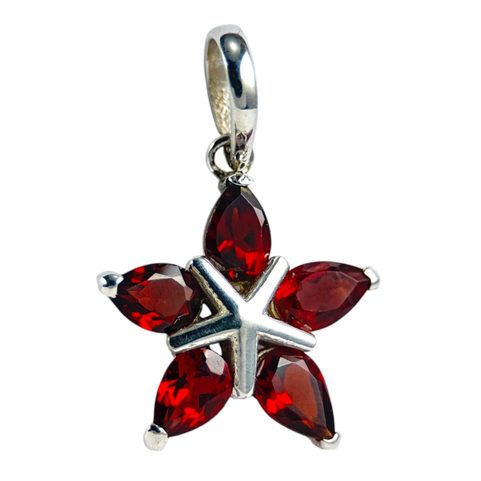ERYDA, SILVER PENDANT, GARNET AG 925/1000
