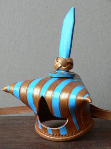 FALCONRY HOOD VI