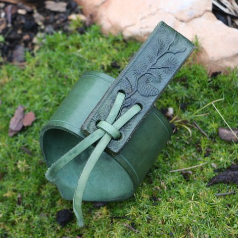 PORTE-CORNE EN CUIR DE POISSON - CADEAU POUR LES PÊCHEURS
