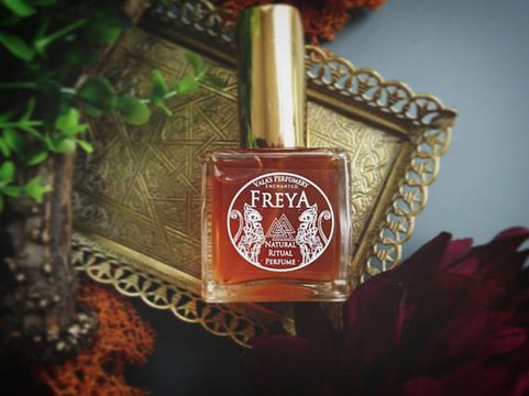 FREYA, NORSE GODS, FEMININE FLORAL ESSENCE