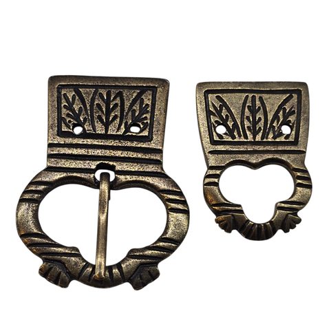 MEDIEVAL BELT BUCKLE AND BELT STARP END, ENGLAND, 14TH - 15TH CENTURY