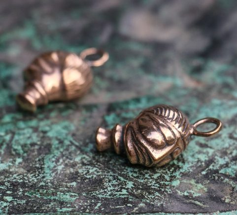 RIX, CELTIC HEAD, REPLICA, BRONZE PENDANT