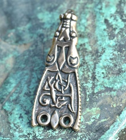 CLOAK HOOK, ENGLAND, IX CENTURY
