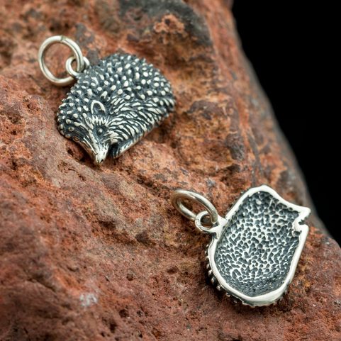 HEDGEHOG, SILVER PENDANT