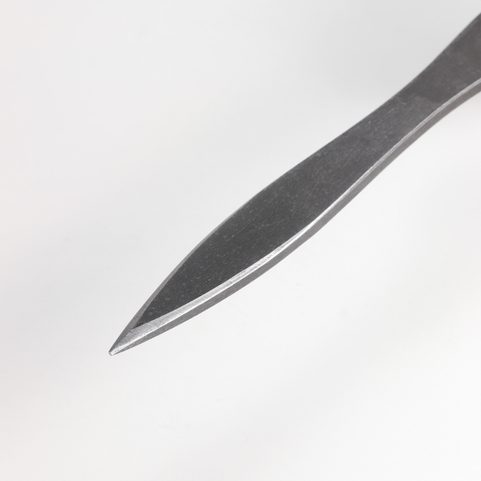 ARROW, THROWING KNIFE