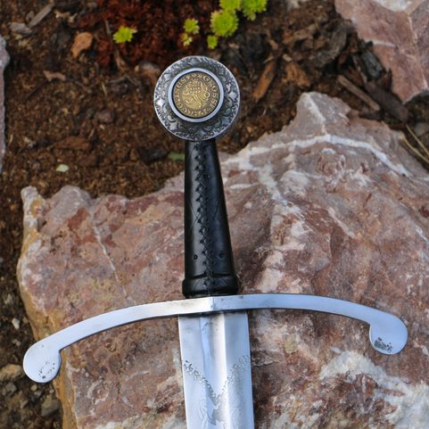 DUM SPIRO SPERO ETCHED SINGLE HANDED SWORD FULL TANG