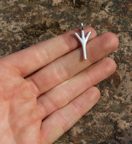 ALGIZ, SILVER PENDANT