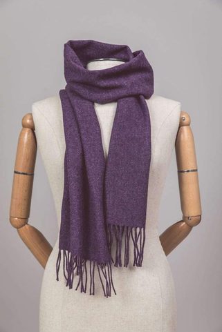 RICH PURPLE LAMBSWOOL SCARF
