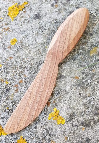 WOODEN BUTTER KNIFE
